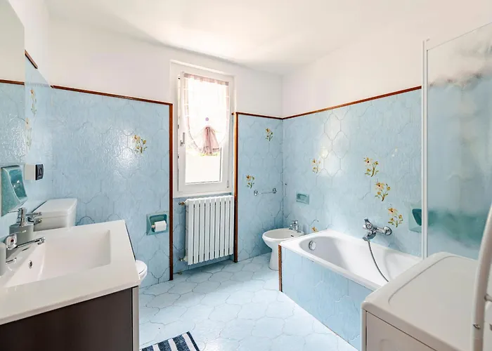 別荘 La Terrazza Del Nonno ドンゴ